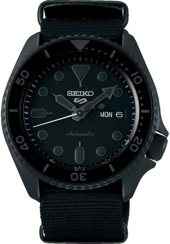 Seiko 5 Sports SRPD79K1 horloge