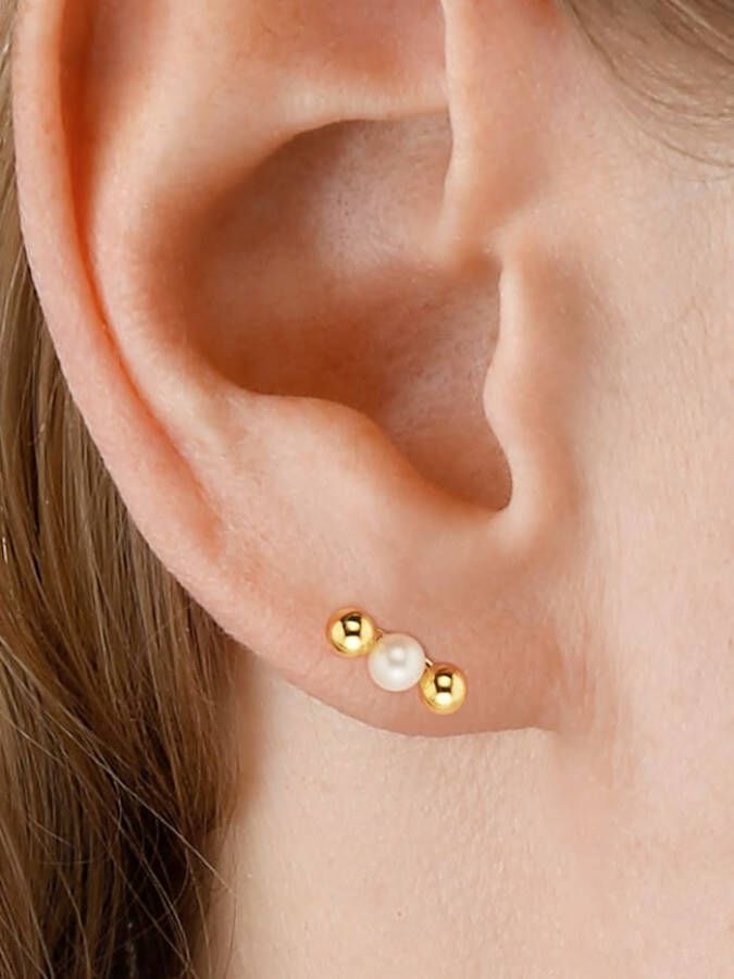 AMY VERMONT Oorstekers met cultivé zoetwaterparels Wit